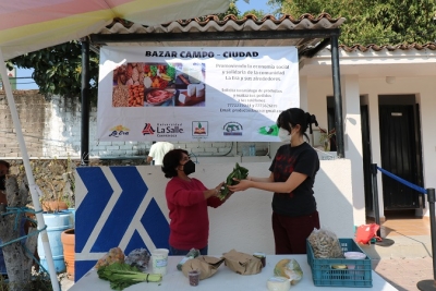 Construyendo el Bazar Campo Ciudad